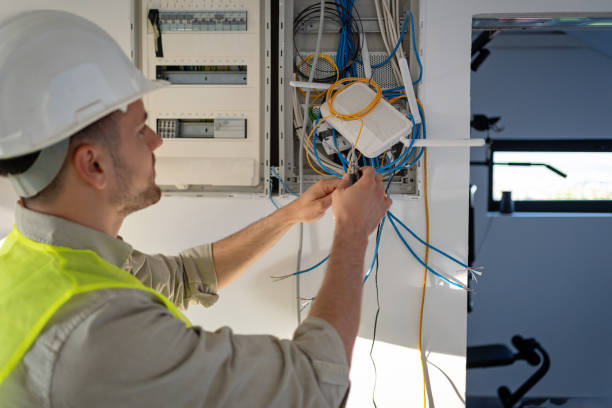 Best Licensed Electrician  in Indian River Estates, FL